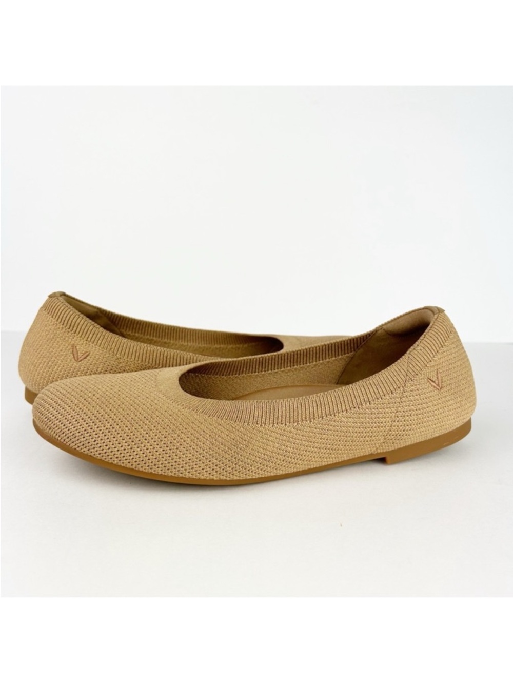 Vivaia Claire Round Toe Flat Nutmeg Slip On Shoes